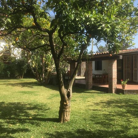 Villa Andrea Fondachello  Εξωτερικό φωτογραφία